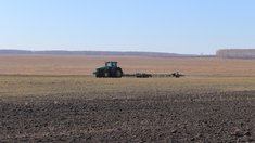 В Тюменской области стартовали весенние полевые работы