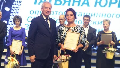 Томские аграрии получили отраслевые награды на Дне работника сельского хозяйства