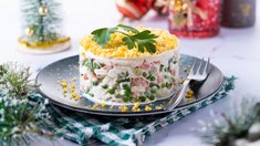 Новогодний стол в этом году обойдется в 10 тыс. руб. — РИА «Новости»