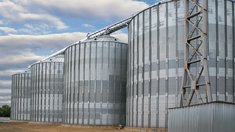 Волгоградская область наращивает мощности хранения зерна