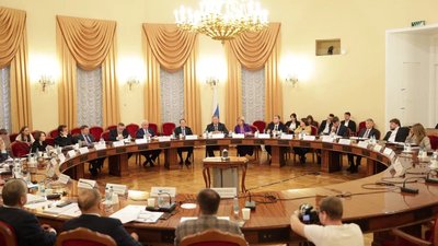 Оксана Лут обсудила с депутатами Госдумы вопросы развития и поддержки АПК