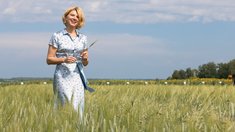 Оксана Лут поздравила работников российского АПК с профессиональным праздником