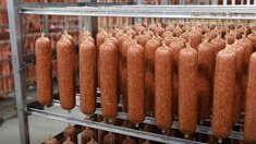 Объем отгруженных товаров предприятий пищевой и перерабатывающей промышленности Липецкой области вырос почти на 4%