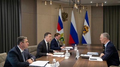 Дмитрий Патрушев обсудил задачи развития АПК Херсонской области с Владимиром Сальдо