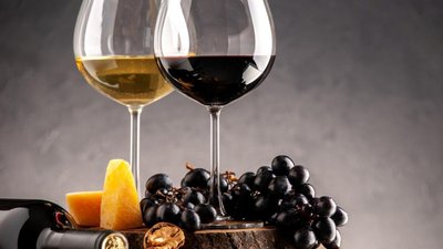 Объем выпуска фермерского вина в РФ в этом году может стать рекордным
