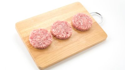 В Воронежской области нарастили производство мясных полуфабрикатов почти на 56%