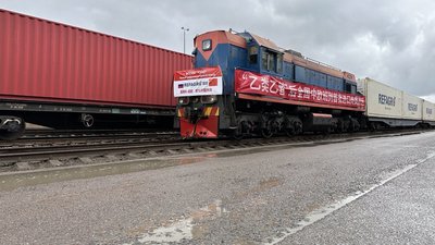 Из Подмосковья в Китай отправили первый прямой рефрижераторный контейнерный поезд с продукцией АПК