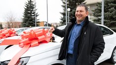 Лучшим труженикам агропромышленного комплекса Красноярского края вручили новые автомобили 