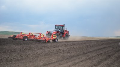 Аграрии Забайкалья перевыполнили план по подготовке паров под урожай 2024 года