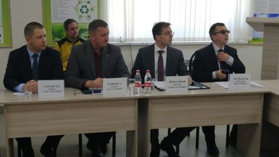 Сергей Измалков выступил с докладом на выездном совещании комитета Думы Ставропольского края по аграрным и земельным вопросам