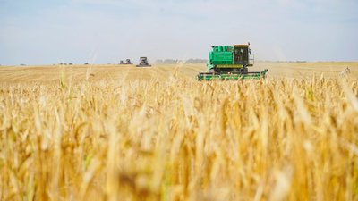 В хозяйствах Ивановской области продолжается уборочная кампания