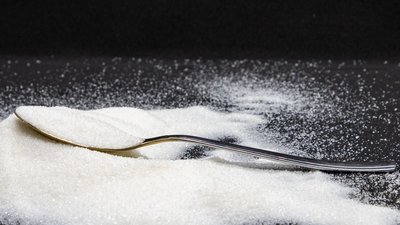 В сезоне-2022/23 профицит мирового баланса сахара может превысить 5,5 млн т — МОС