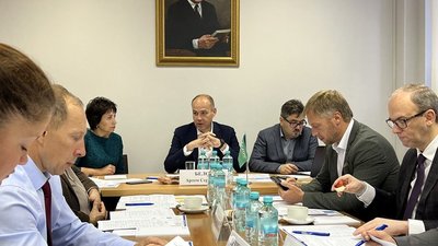 Руководители ведущих отраслевых союзов, ассоциаций и компаний-экспонентов приняли участие в работе Выставочного совета АГРОС 2023