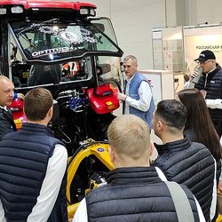 Мал, да удал: «ОПТИТЭК» показал на ЮГАГРО-2025 продвинутый  трактор на 85 л.с.