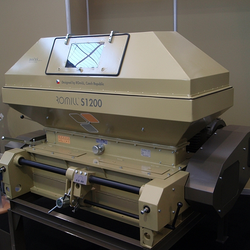 Эволюция помола: почему ваш комбикормовый завод ждет вальцовая дробилка Romill.