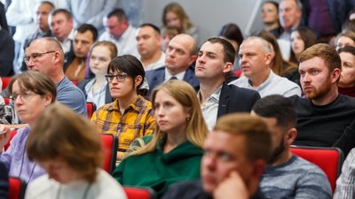 На конференциях «Лимагрен» обсудили рынок кукурузы и подсолнечника