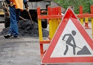 Предприниматель из Новочеркасска отремонтировал дорогу за свой счет