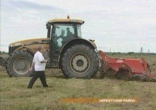 Заброшенные поля в Нерехтском районе обрели заботливых хозяев