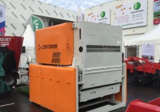 Сепаратор зерна Centurion. И швец, и жнец, и на дуде игрец.