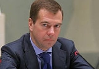 Медведев утвердил план реализации госпрограммы АПК