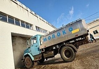 СОЮЗМОЛОКО ждет роста розничных цен на молоко в 2013 году минимум на 10 %
