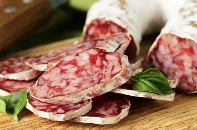 Обнаруженная в Тайване колбаса с АЧС произведена мировым лидером переработки свинины