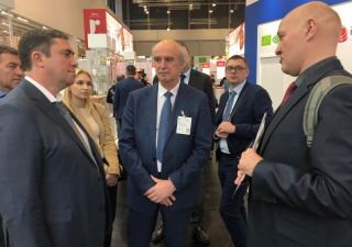 «Мы делаем ставку на российскую душу, на красоту России, на земли России. Это активы, которыми надо пользоваться»:  Перспективы развития российского органического сектора обсудили на BIOFACH-2020