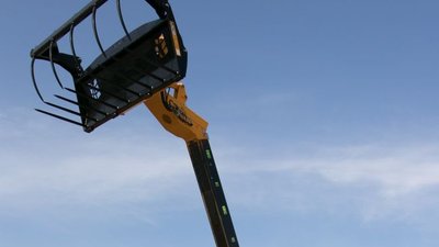 JCB впервые представила в России телескопический погрузчик Loadall нового поколения для аграриев