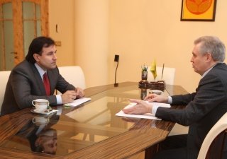 Руководитель Росагролизинга и министр сельского хозяйства Крыма обсудили этапы сотрудничества в 2015 году