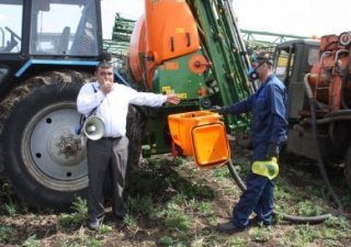 В Оренбурге к саранче готовы