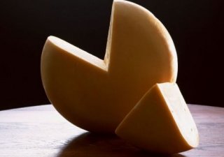 В Россию вернулся европейский сыр