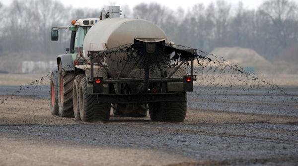 В Германии хотят ужесточить правила использования удобрений для фермеров 