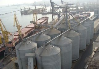Зерно застряло в портах: экспортеры не могут отправить товар