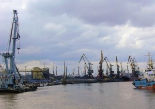 НМТП снижает перевалку зерна и масла