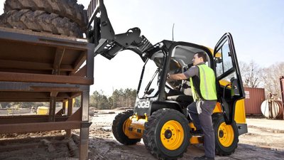 Мини-помощник JCB для каждого фермера
