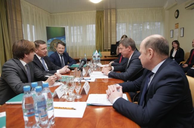 Дмитрий Степаненко посетил «Пивзавод «Ярпиво» и поздравил сотрудников с 45-летием предприятия