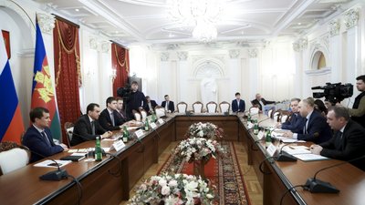 Директор Краснодарского филиала Россельхозбанка Тембот Кумпилов встретился с Главой региона Вениамином Кондратьевым