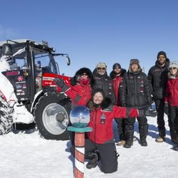 На тракторе к Южному полюсу — миссия выполнена!
