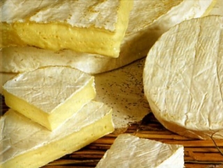 ГК «Невские сыры» планирует вложить 800 млн руб. в развитие завода «Северное молоко»