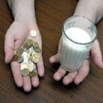 «Молочники» будут платить по 10-20 копеек с каждого литра товарного молока