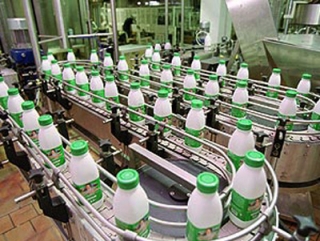 Поставщики сырого молока компании Danone будут работать в равных условиях