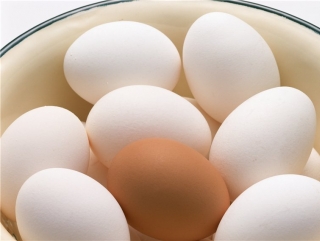 Рост цен на куриное яйцо был спровоцирован удорожанием зерна на корм